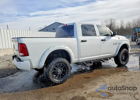 2013 Ram 1500 St z USA, uszkodzony, nr VIN 1C6RR7KT7DS527533